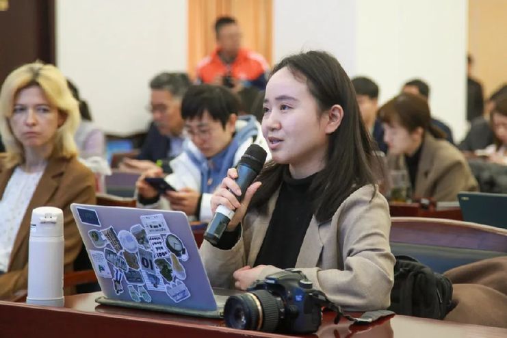 线上评论:专家精彩点评比赛瞬间的简单介绍 线上评论:专家精彩点评比赛瞬间的简单介绍