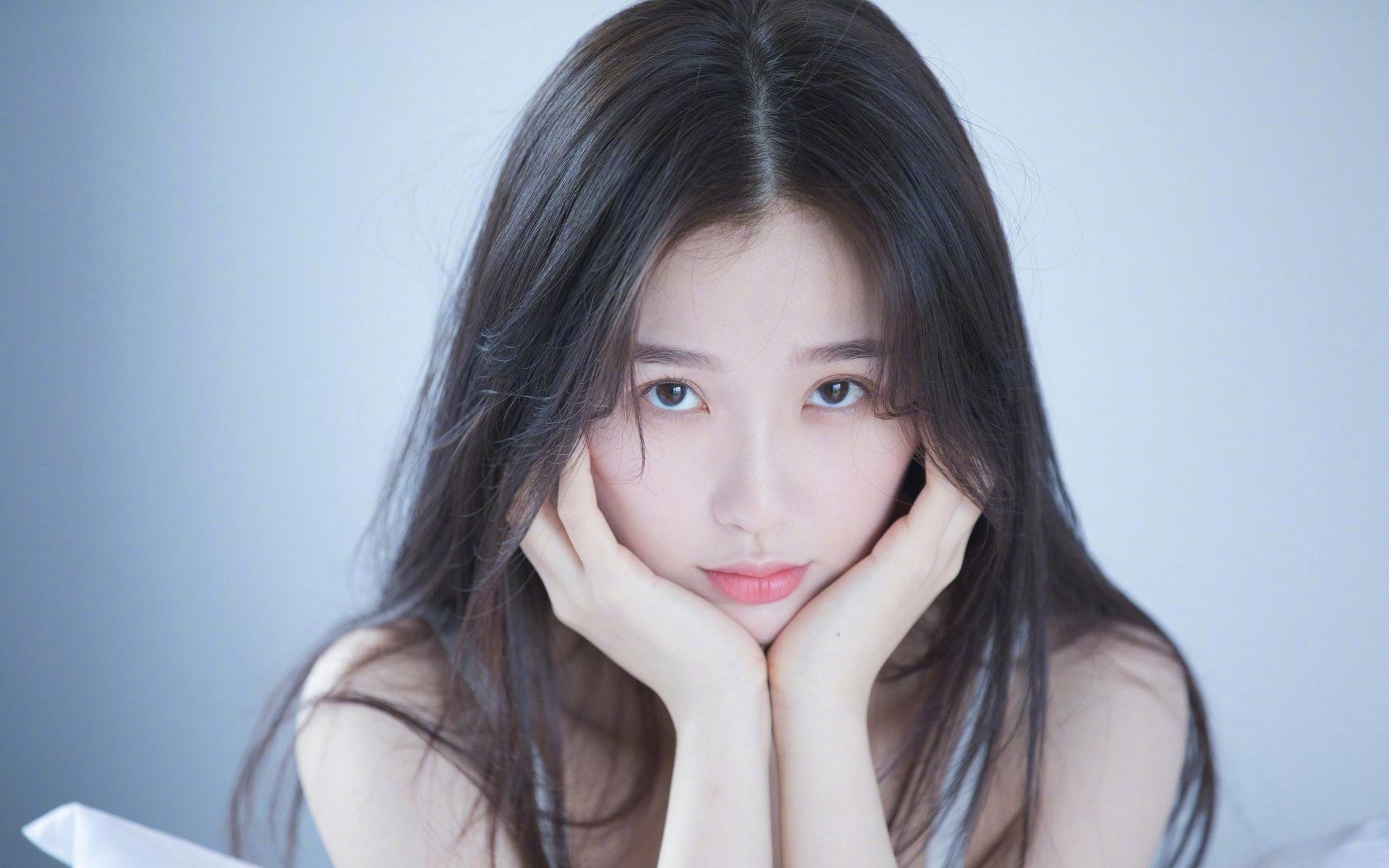 爱游戏官方-意甲：尤文3-2逆转亚特兰大，贝尔纳代斯基和迪巴拉关键破门，意甲第9轮尤文v贝内文托直播