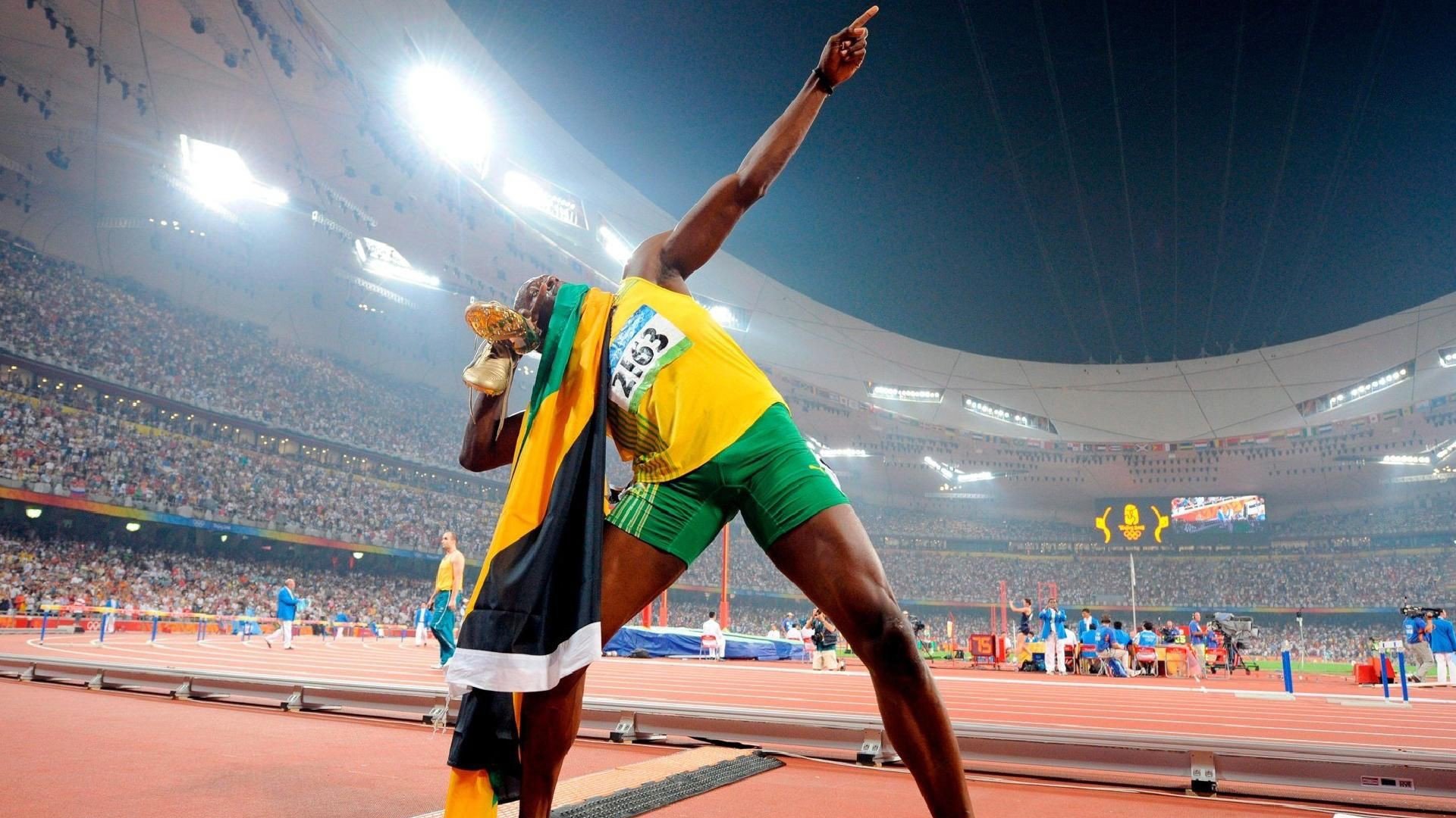 赛后采访:李明感慨“团队合作让我们取得胜利”!