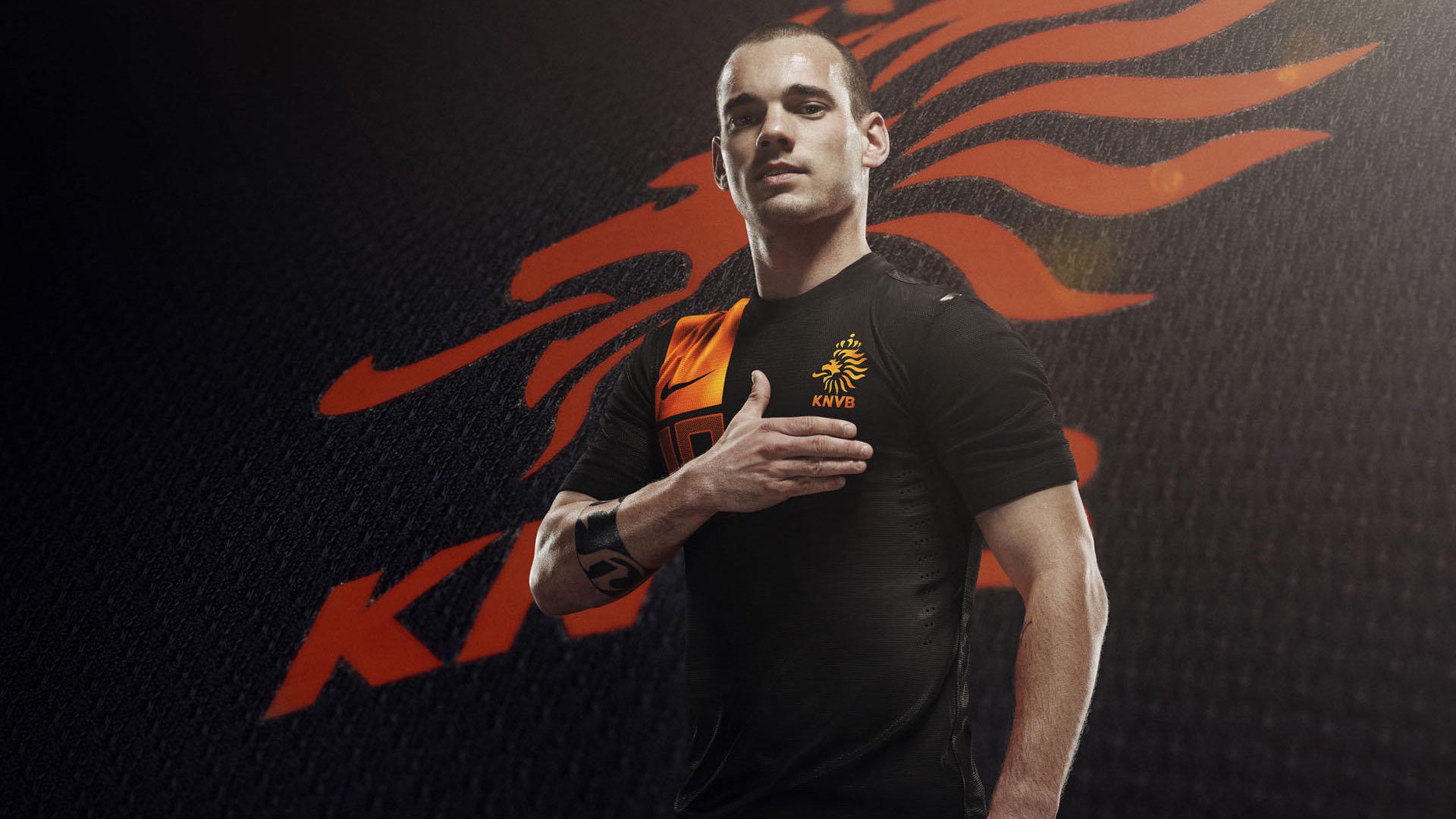 爱游戏-创纪录篮球选手达成个人三双，历届三人篮球