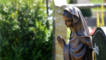 AIYOUXI.COM-世界击剑大奖赛中国队包揽女子团体金银，世界击剑冠军