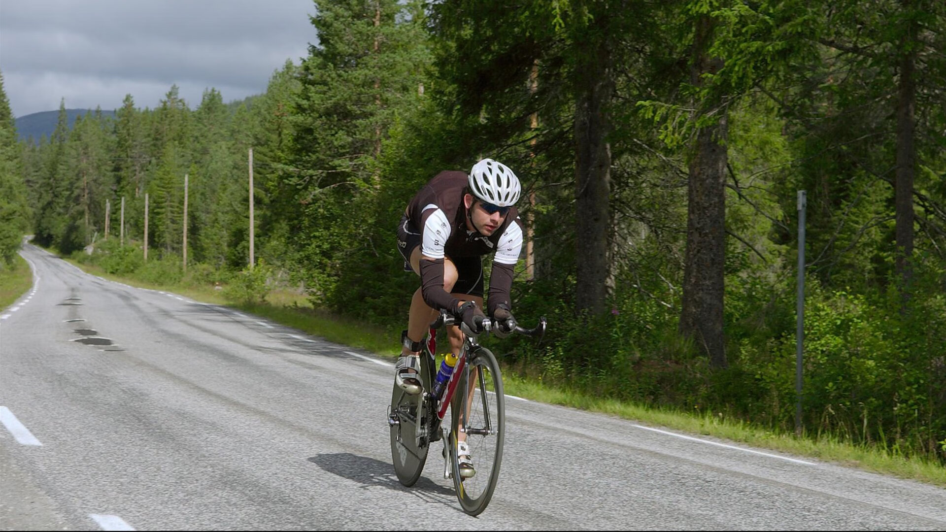 “跑者聚集!SHO-CHAN Run 2025香港赛道的极速对决”