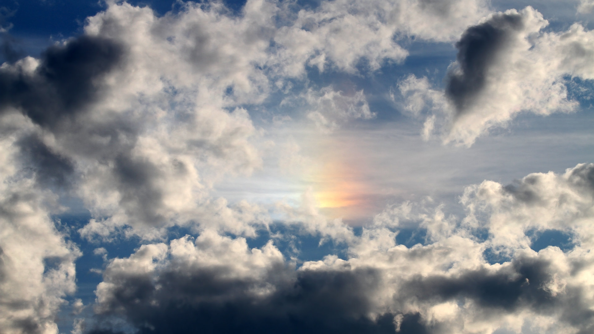 史密斯稳扎稳打掌控比赛节奏，史密斯足球