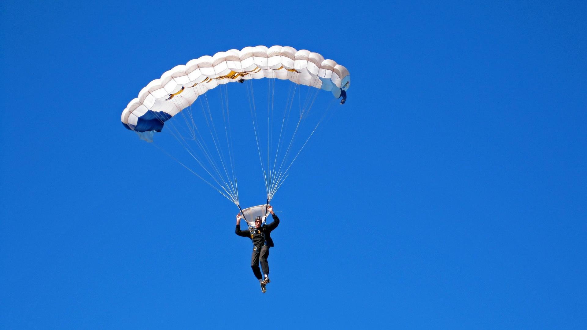 中国足协成立裁判学院，提升执法水平，足球裁判协会